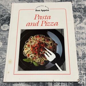 Pasta and Pizza Cookbook - White Cover